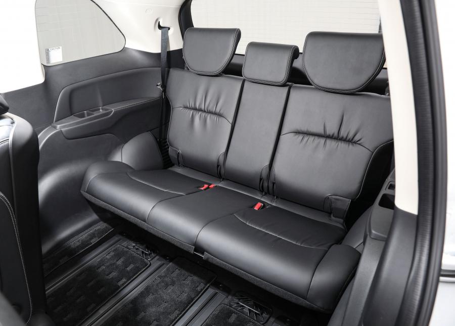 Интерьер Honda Odyssey VTi-L 2017 года  (AU) (фото 7 из 46)